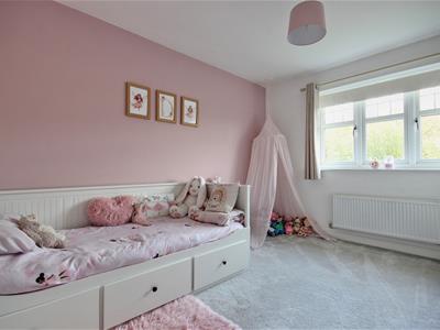 BEDROOM 2 (REAR)